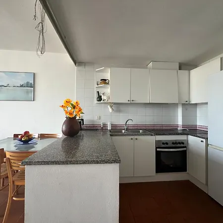 아파트 En Puerto Con Terraza Y Vistas Al Mar *