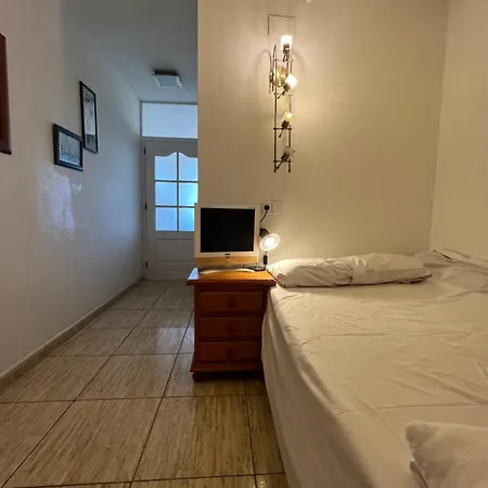 En Puerto Con Terraza Y Vistas Al Mar 아파트 플라티야 다로